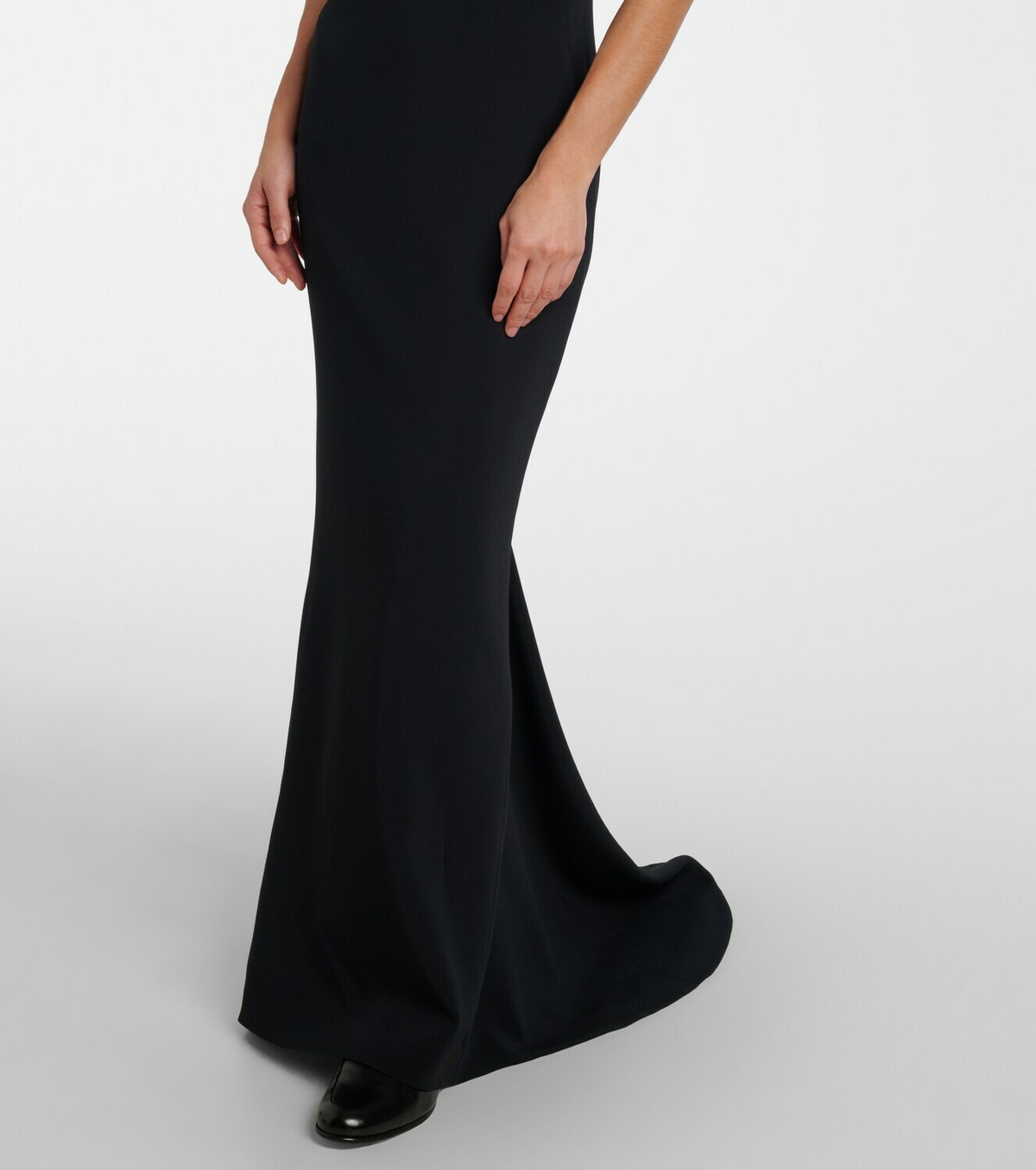 Givenchy Crêpe cady gown