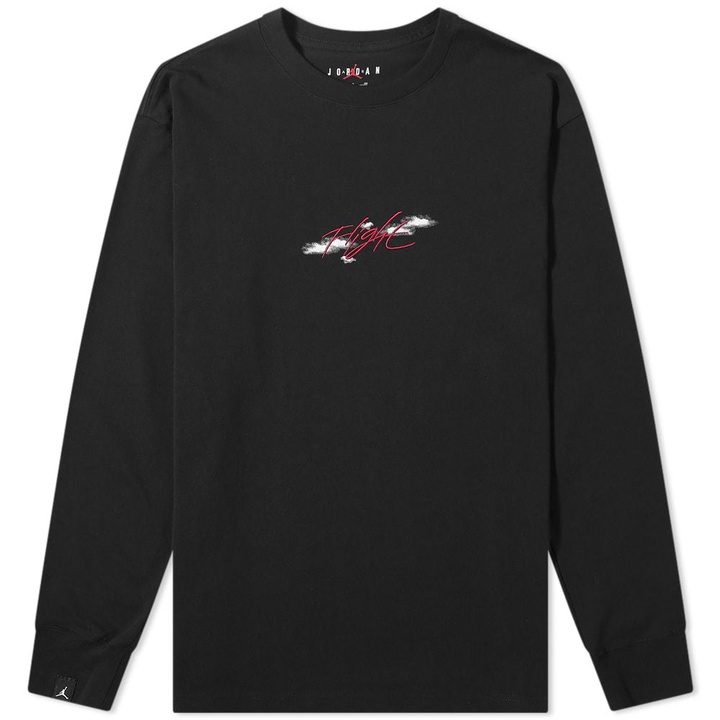 Photo: Air Jordan Long Sleeve Flight Retro Graphic Tee