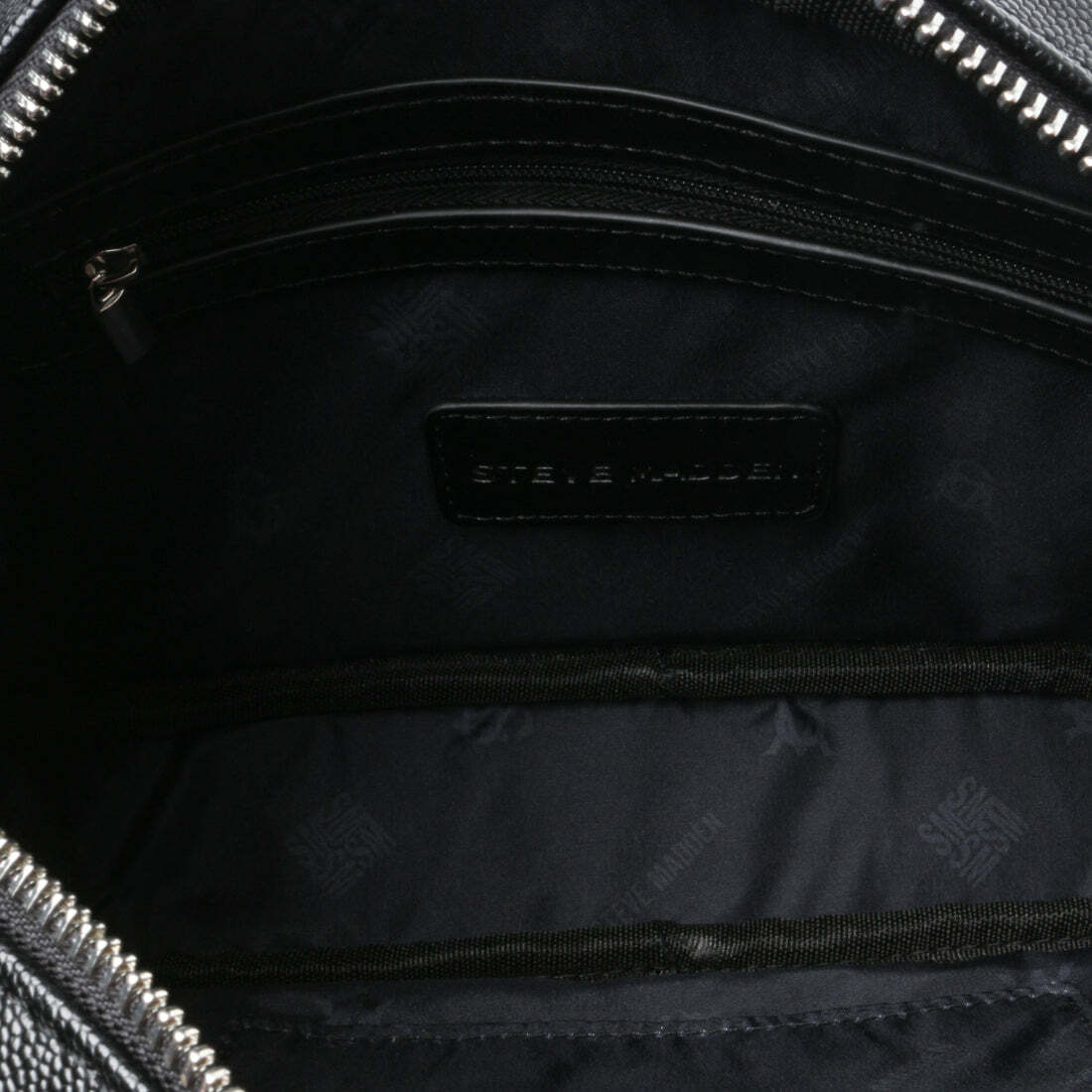 Steve Madden Bziria Bag in Black