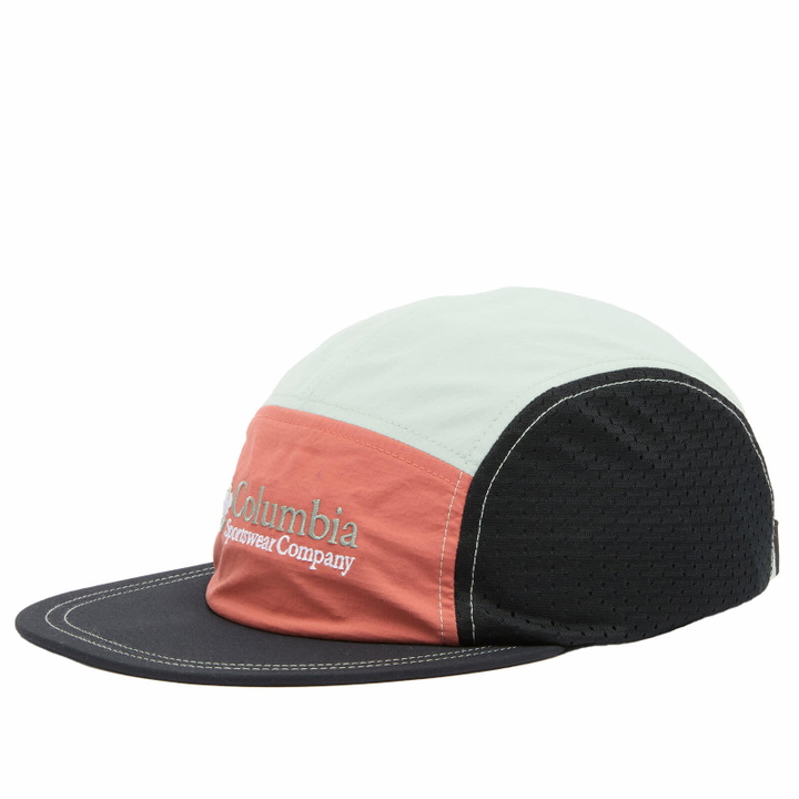 Photo: Columbia Men's Wingmark™ Cap in Mars/Black 