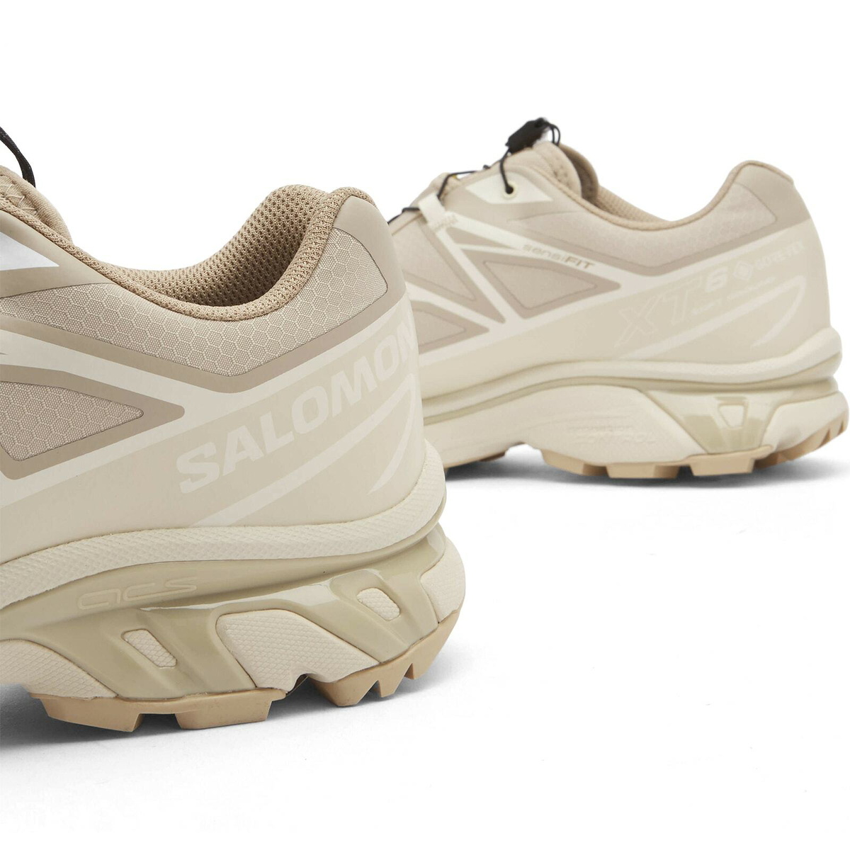 Salomon Xt-6 Gtx Sneaker in Oxford Tan/Almond Milk/Safari