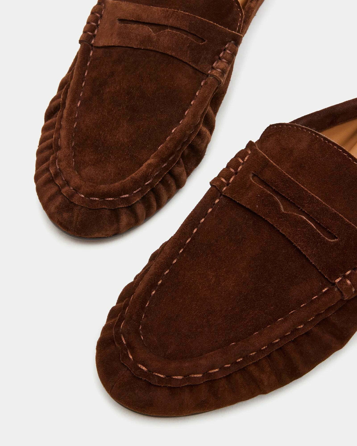 Steve Madden Rafe Flats in Cognac