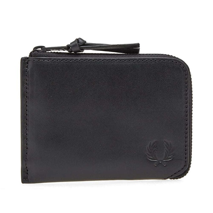 Photo: Fred Perry Contrast Zip Wallet