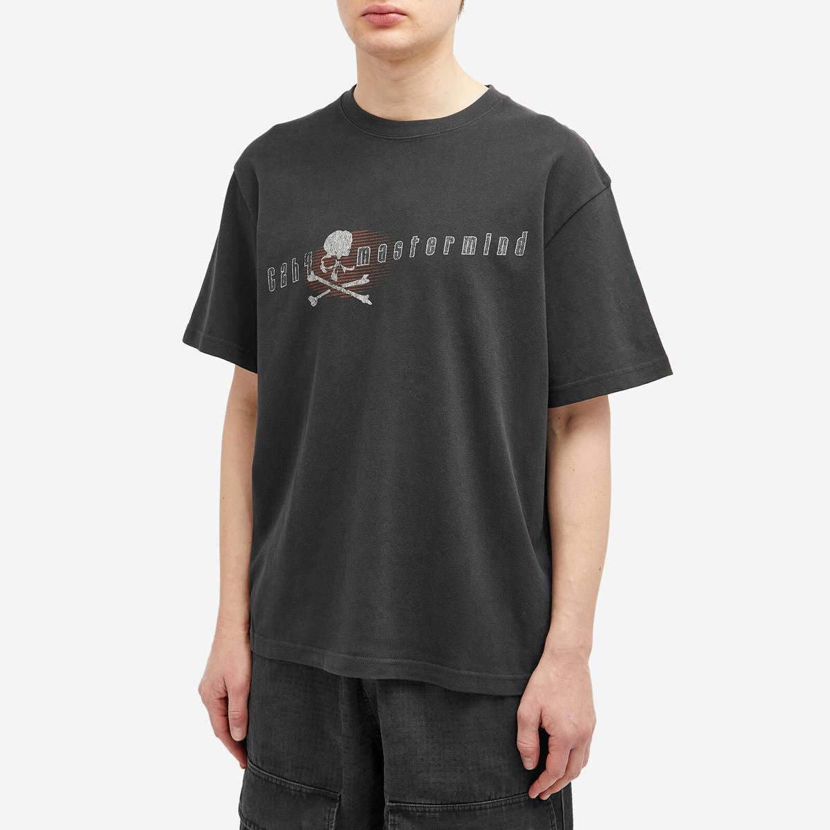 C2H4 Men's x mastermind JAPAN Logo T-Shirt in Graphite Black