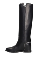Via Roma 15 In Black Leather