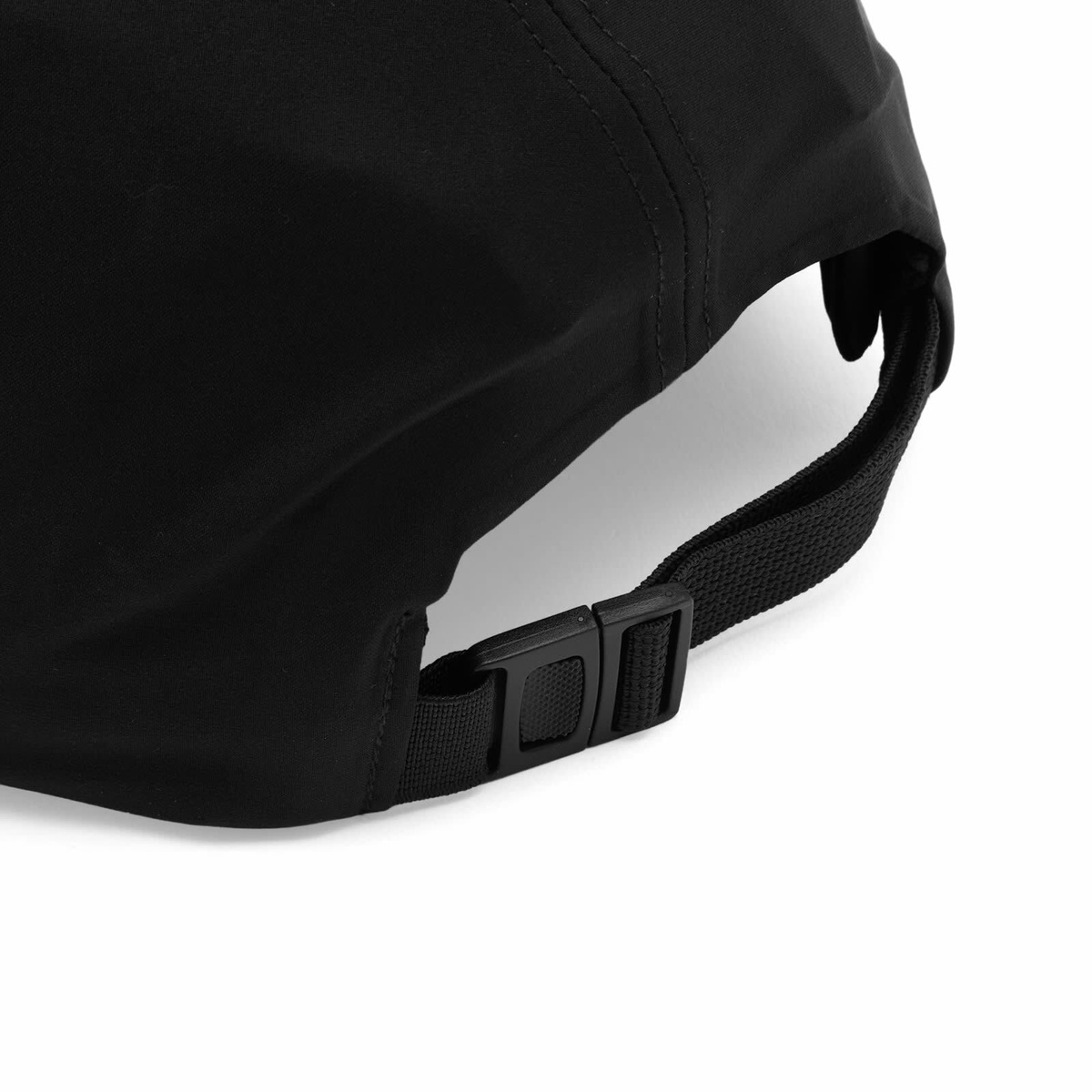 Arc'teryx Men's Bird Word Cap in 24K Black