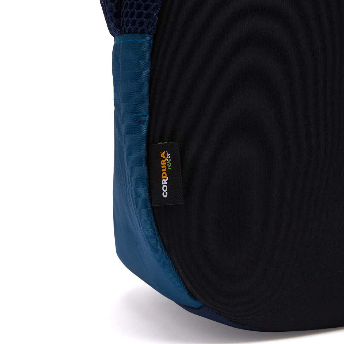 Adidas Men's OG LA Crossbody Bag in Collegiate Navy 
