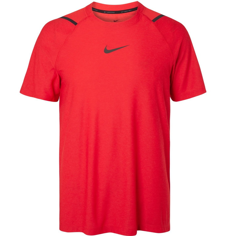 Photo: Nike Training - Pro Logo-Print Dri-FIT T-Shirt - Red