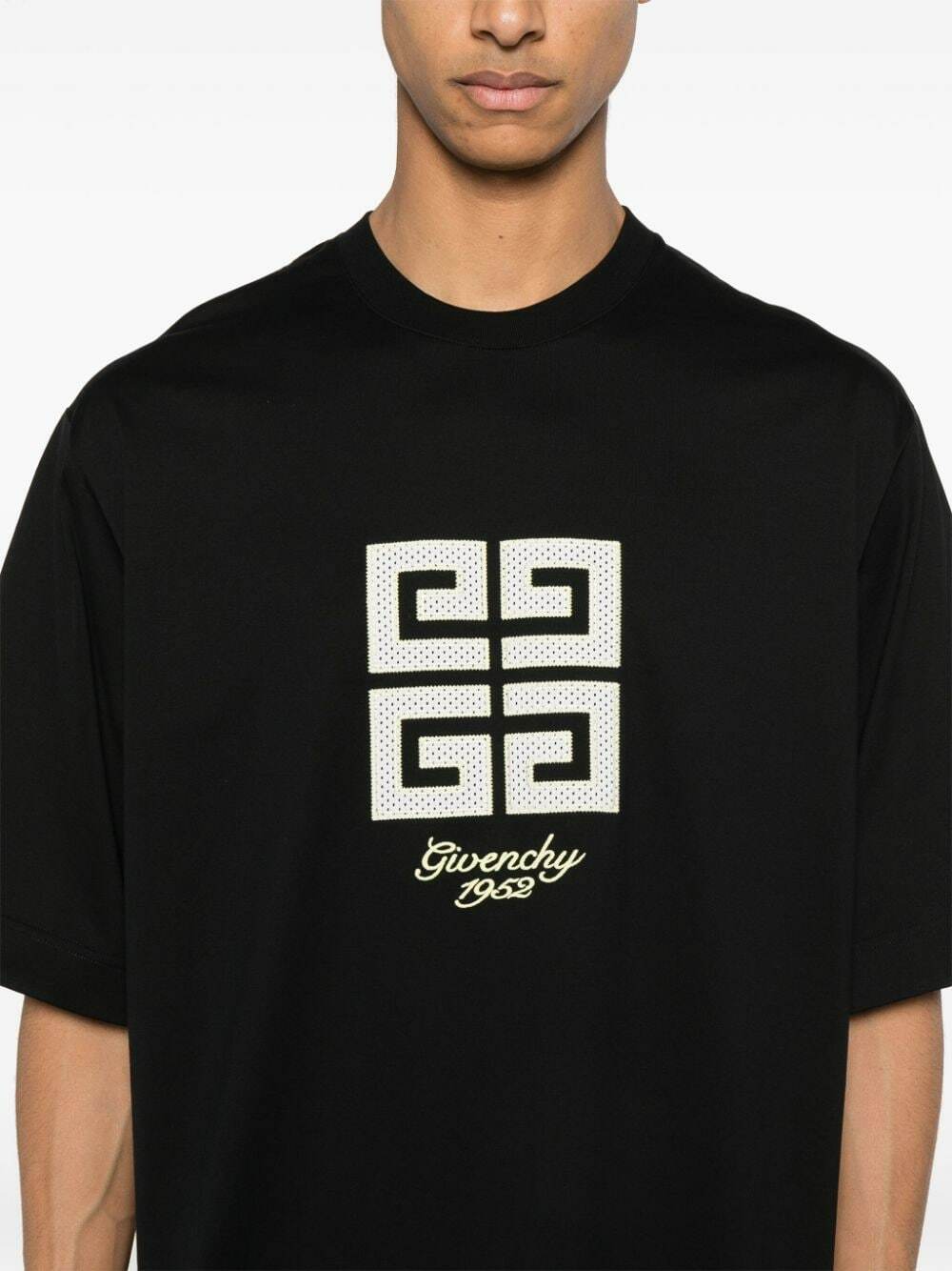 GIVENCHY - T-shirt With Logo Givenchy