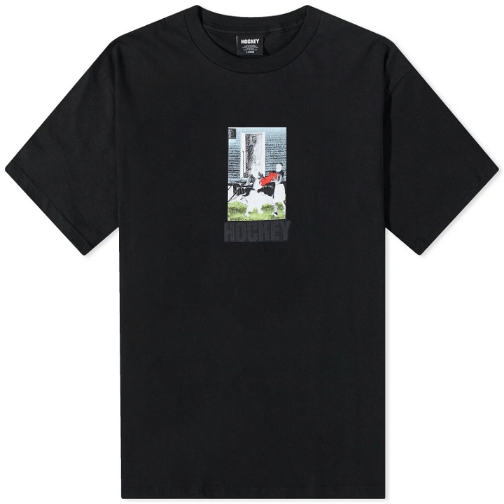 Photo: HOCKEY Men's Front Yard T-Shirt in Black