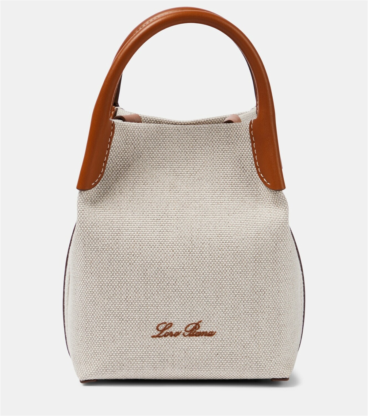the loro piana bale bag is the one you need
