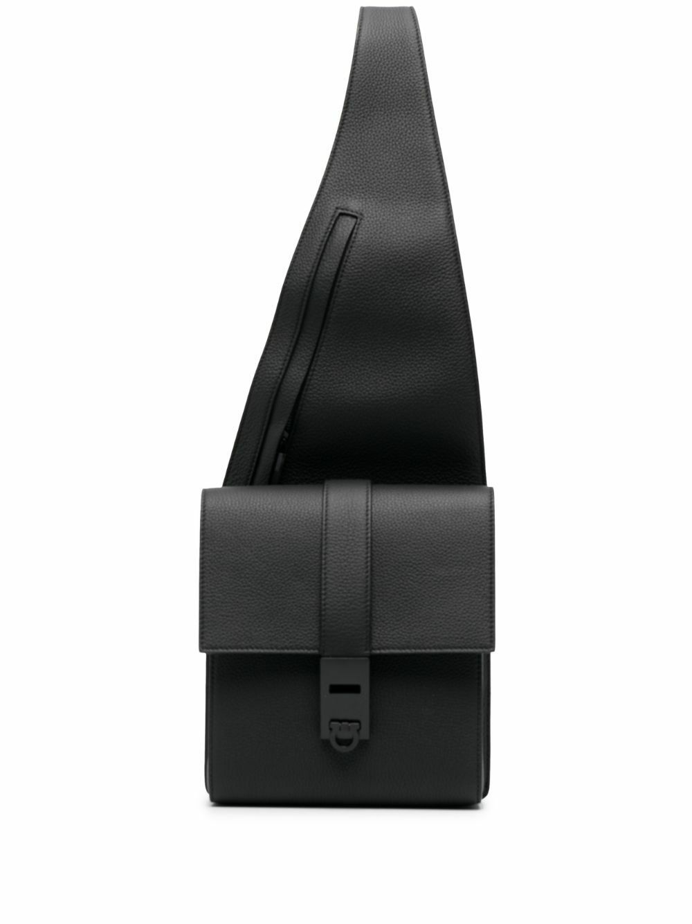 SALVATORE FERRAGAMO ハク クロスホティハック 218964774620 001 三越伊勢丹 | FERRAGAMO/フェラガモ_Women通販 | Hug クロス