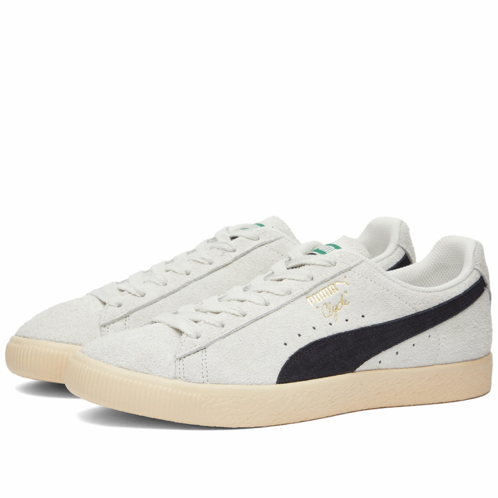 Photo: Puma Men's Clyde Teasel Sneakers in Sedate Grey/Cashew