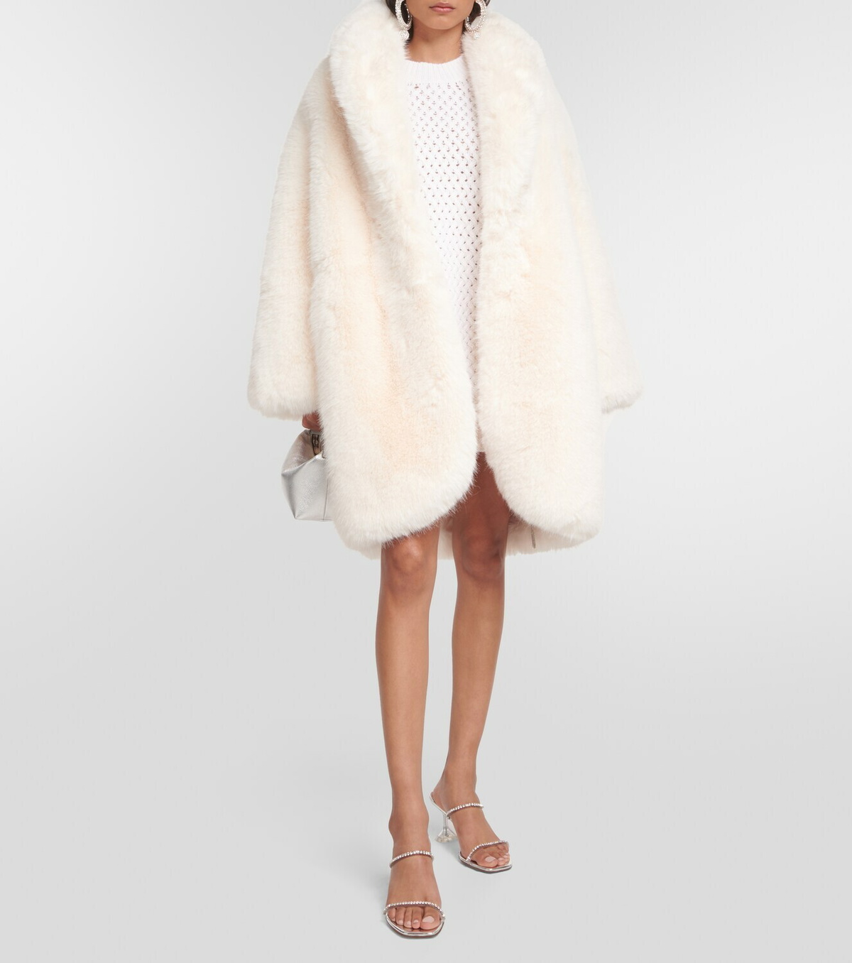コート GIUSEPPE DI MORABITO Fur coat GIUSEPPE DI MORABITO Faux Fur Coat in Brown | REVOLVE