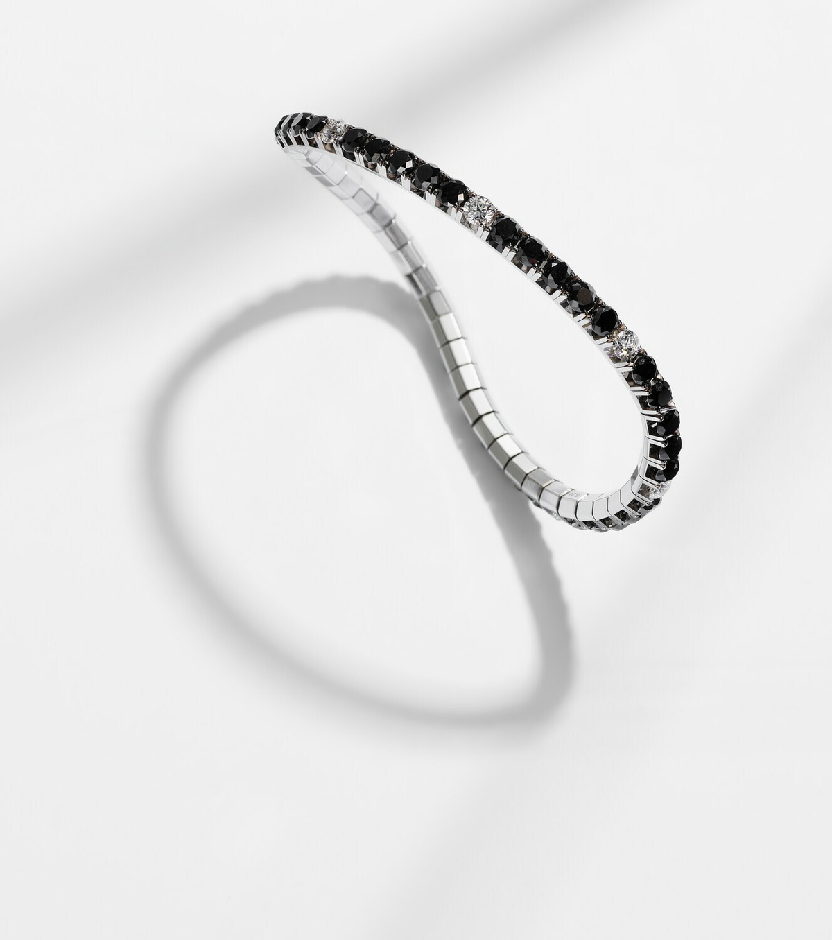 Bucherer Fine Jewellery 18kt white gold tennis bracelet with diamonds