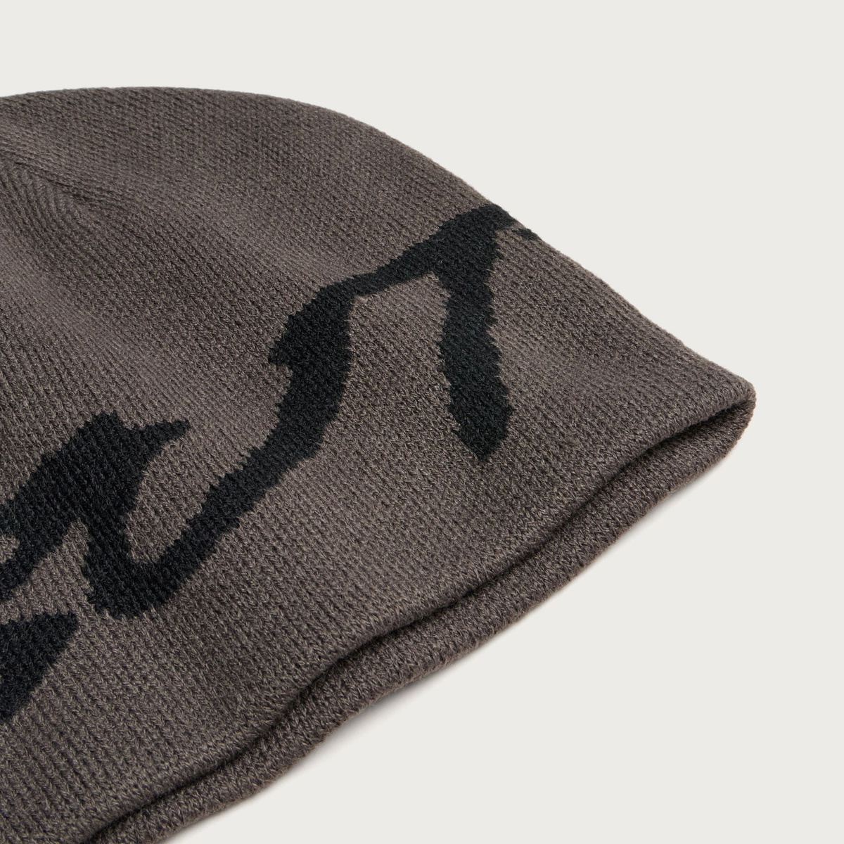 Butter Goods Men's Terrain Skully Beanie in Black