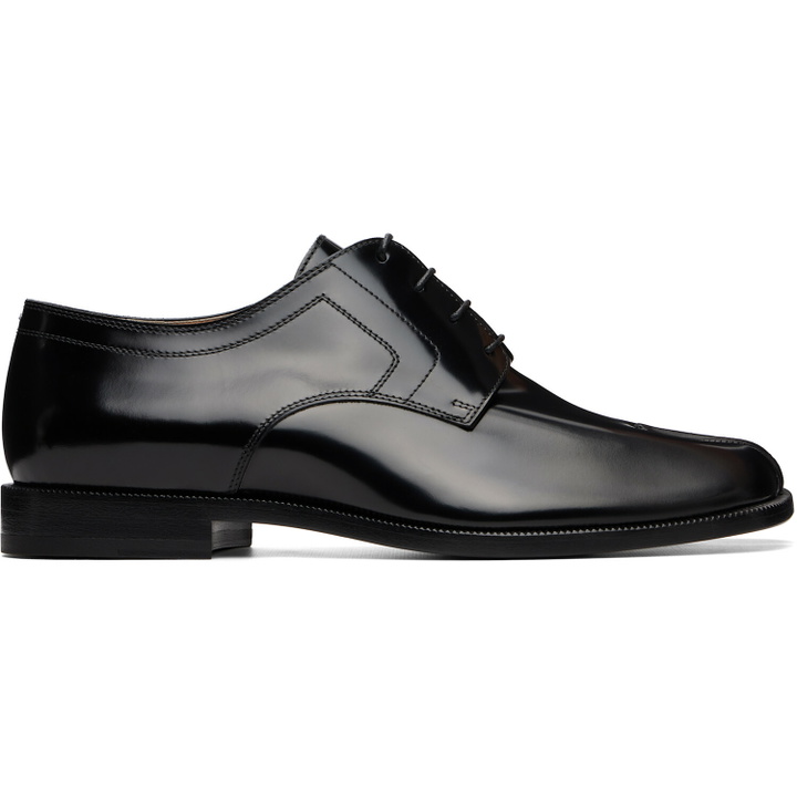 Photo: Maison Margiela Black Tabi Lace-Up Derbys