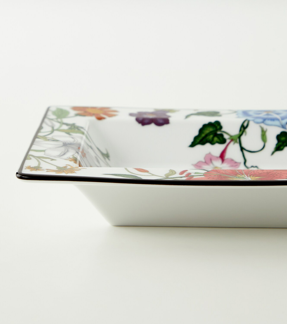 Gucci Gucci Flora porcelain  ashtray
