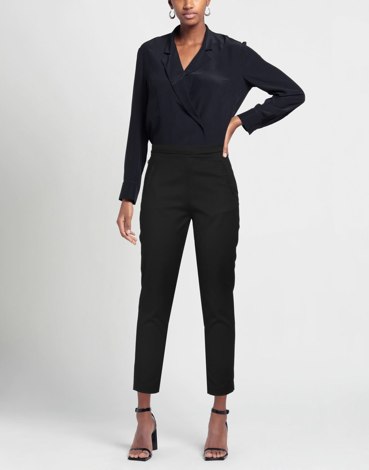 Jijil Womens Pants in Black