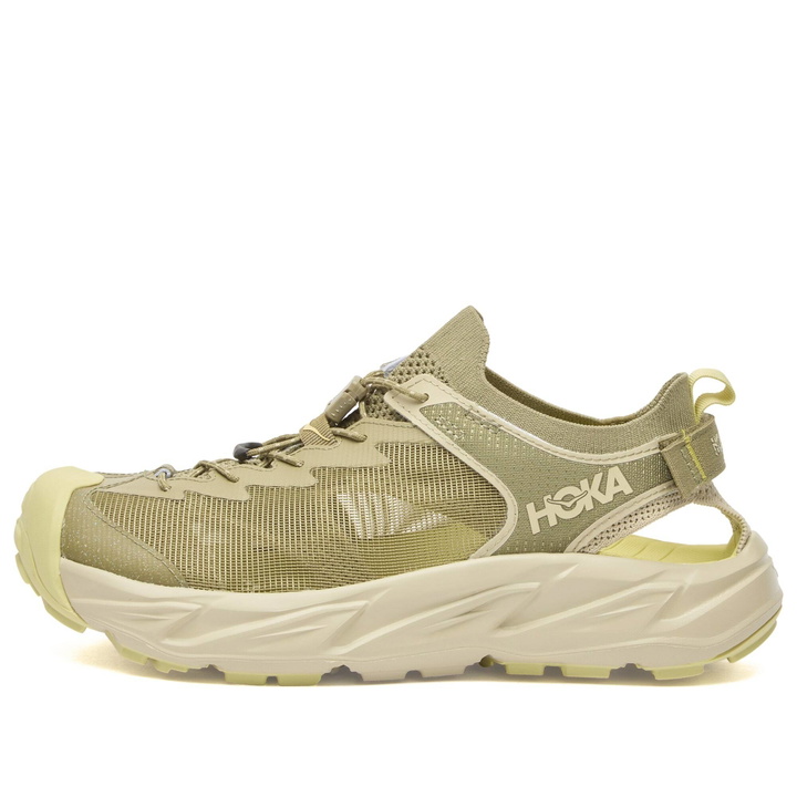 Photo: HOKA ONE ONE Hopara 2 Sneaker in Wild Mushroom/Oyster Mushroom