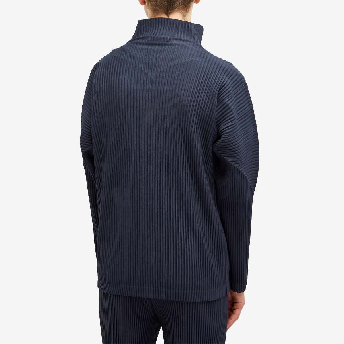 HOMME PLISSE ISSEY MIYAKE　カーディガン HOMME PLISSÉ ISSEY MIYAKE カーディガンメンズ Men's / Tops