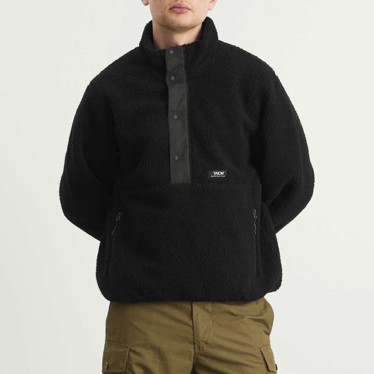 Taion Men's Pull Over Boa Fleece Jacket in Black/Black