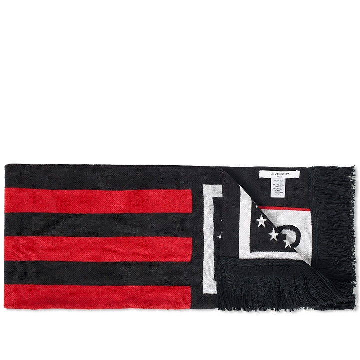 Photo: Givenchy USA Knitted Scarf