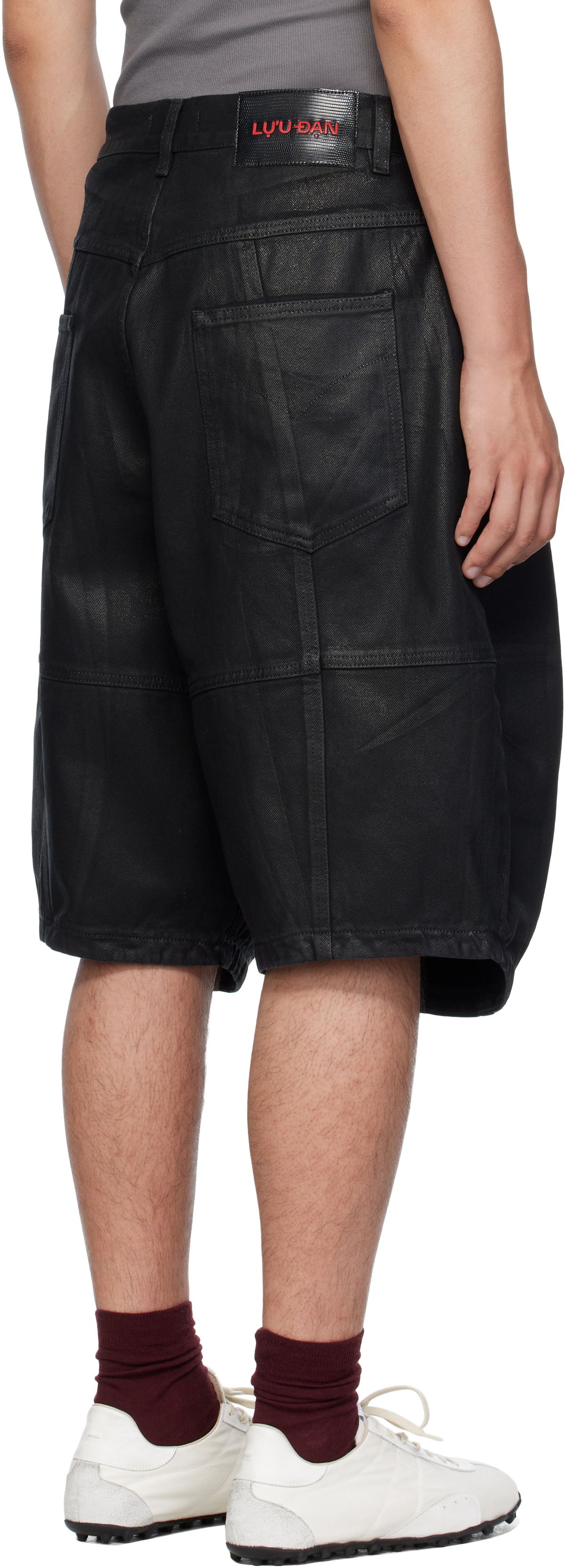 LU'U DAN Black Puffa Denim Shorts
