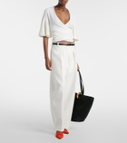 Jacquemus Cubisto raffia-effect slingback pumps