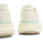 HOKA ONE ONE W Bondi 9 Sneaker in Truffle Salt/Sea Glass