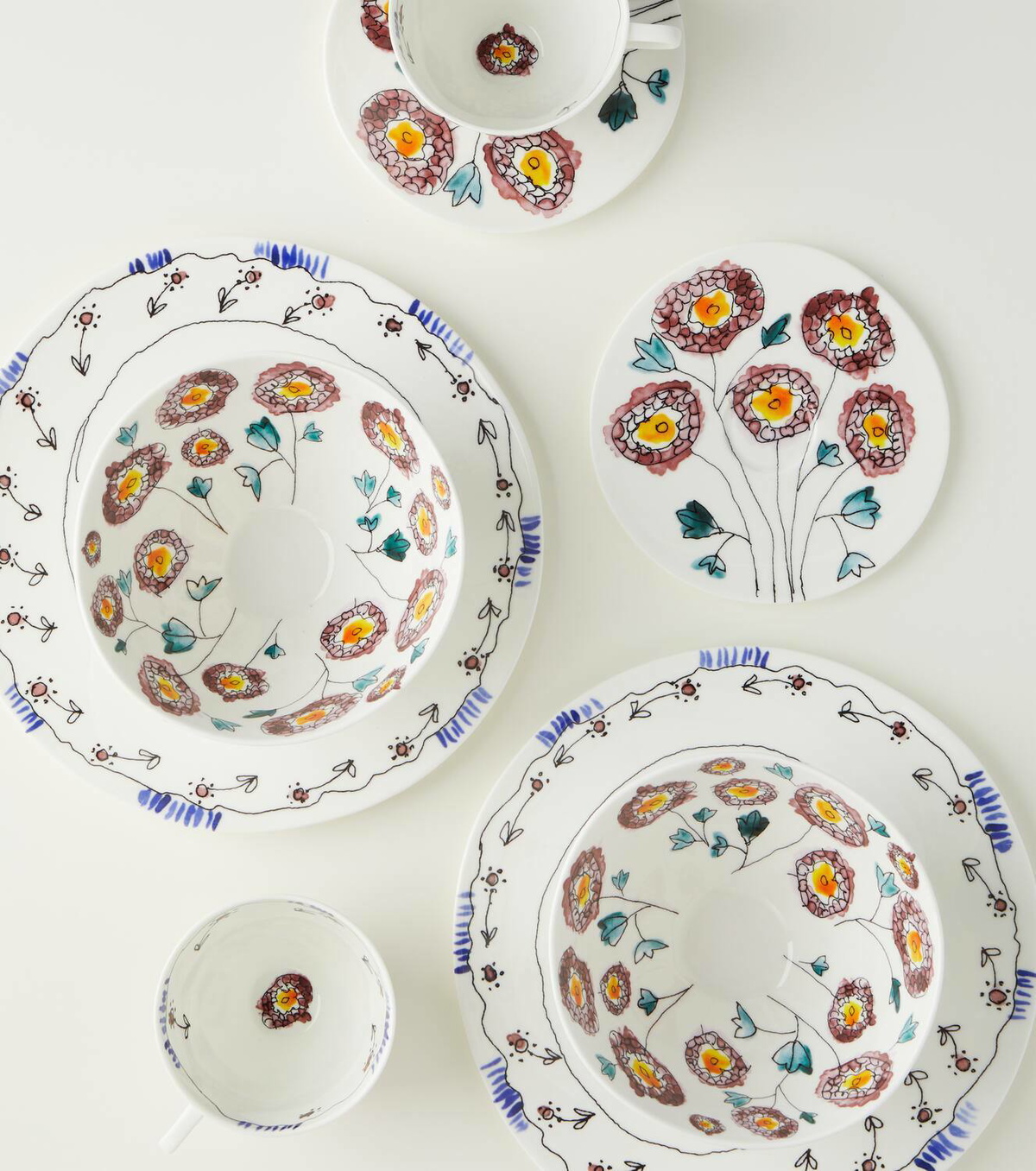 Serax Anemone Milk porcelain breakfast set