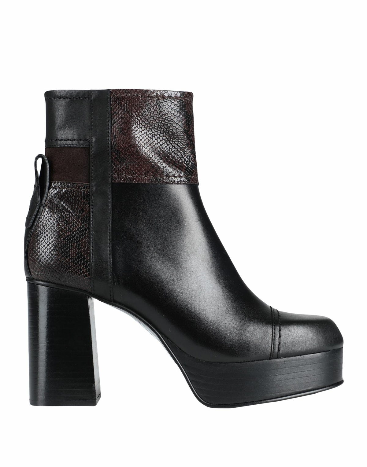 See By Chloé Womens Ankle boots in Black