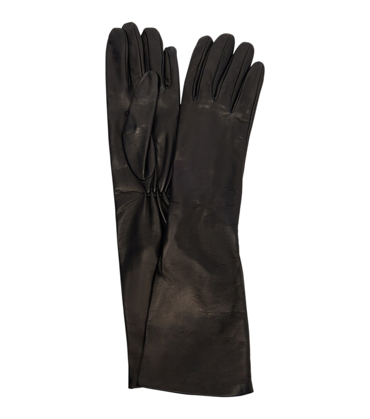 Photo: Toteme Leather gloves