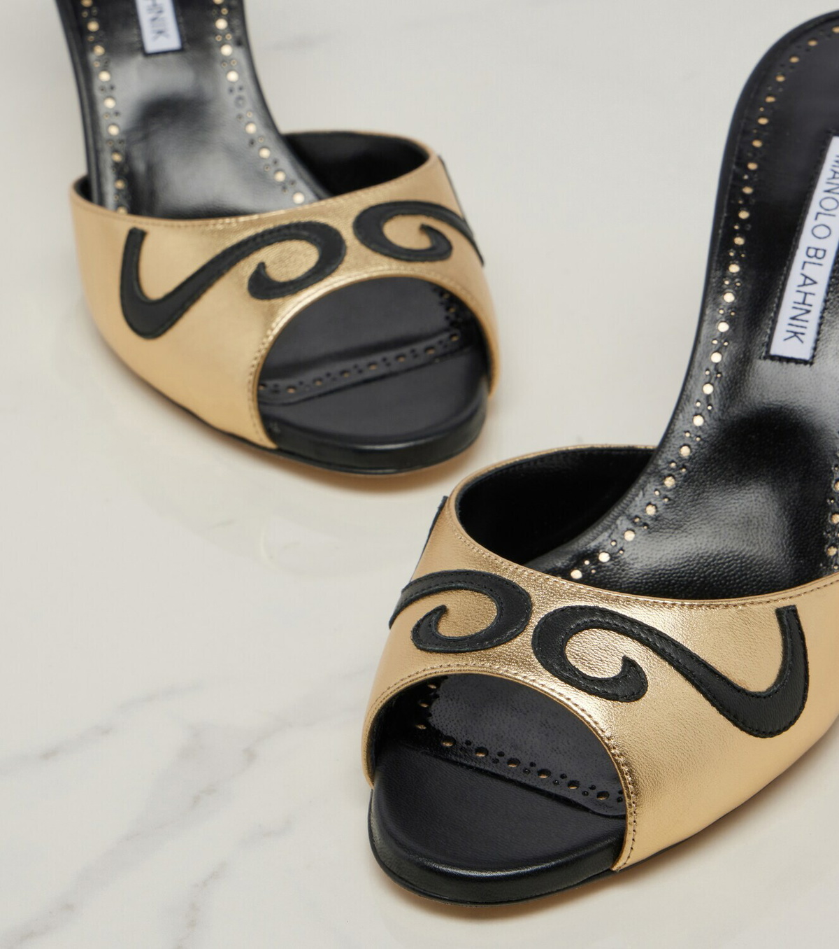Manolo Blahnik Pintonamu embroidered metallic leather mules