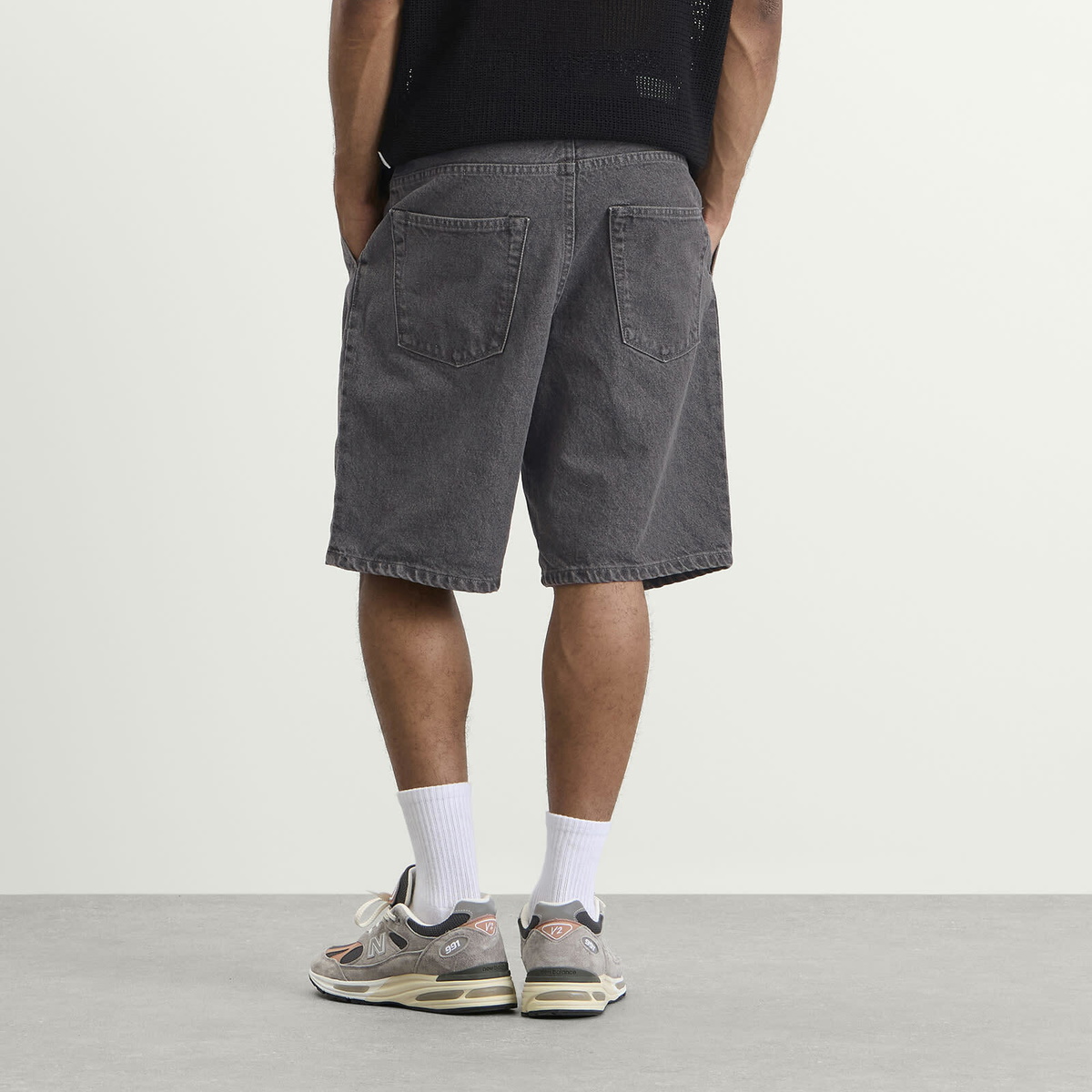 WTAPS Men's Blues Straight Shorts in Black