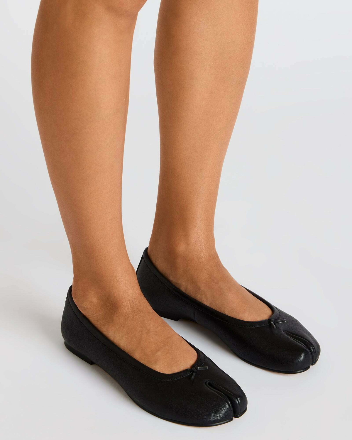 Steve Madden Calico Flats in Black
