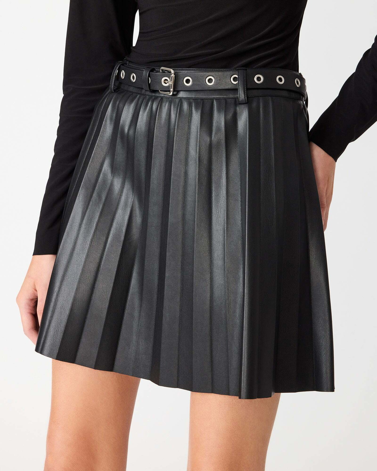 Steve Madden Isha Skirt Dresses in Black