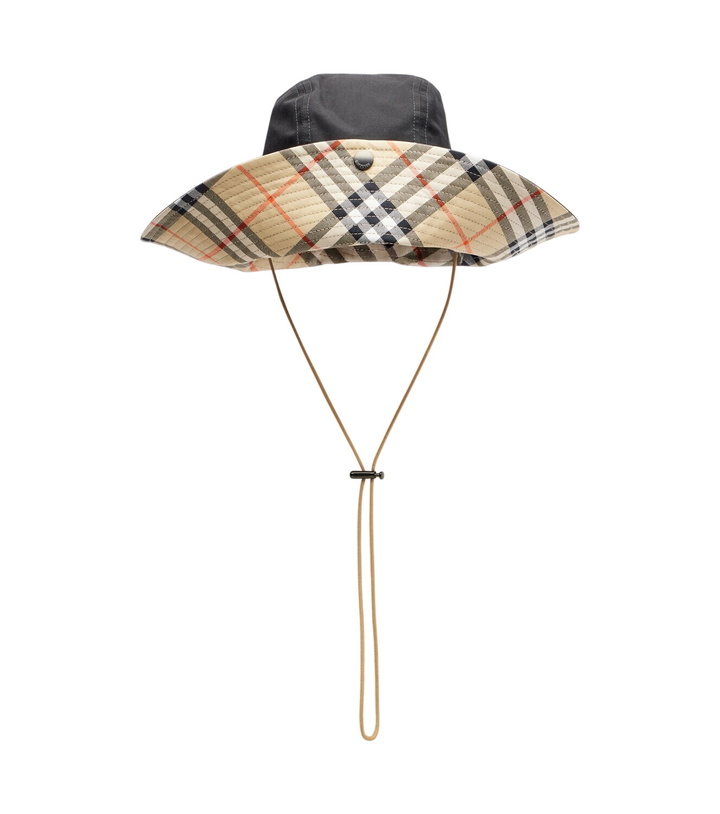 Photo: Burberry Burberry Check cotton sun hat
