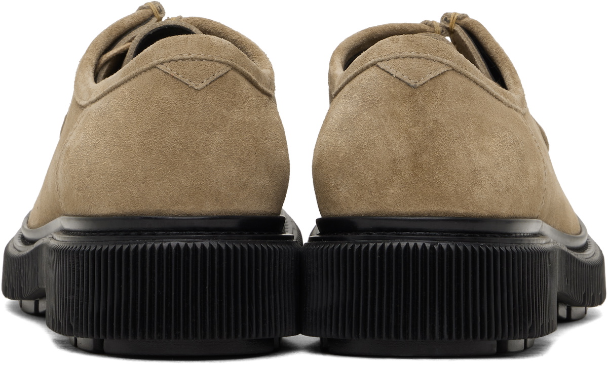 Adieu Taupe Type 212 Derbys