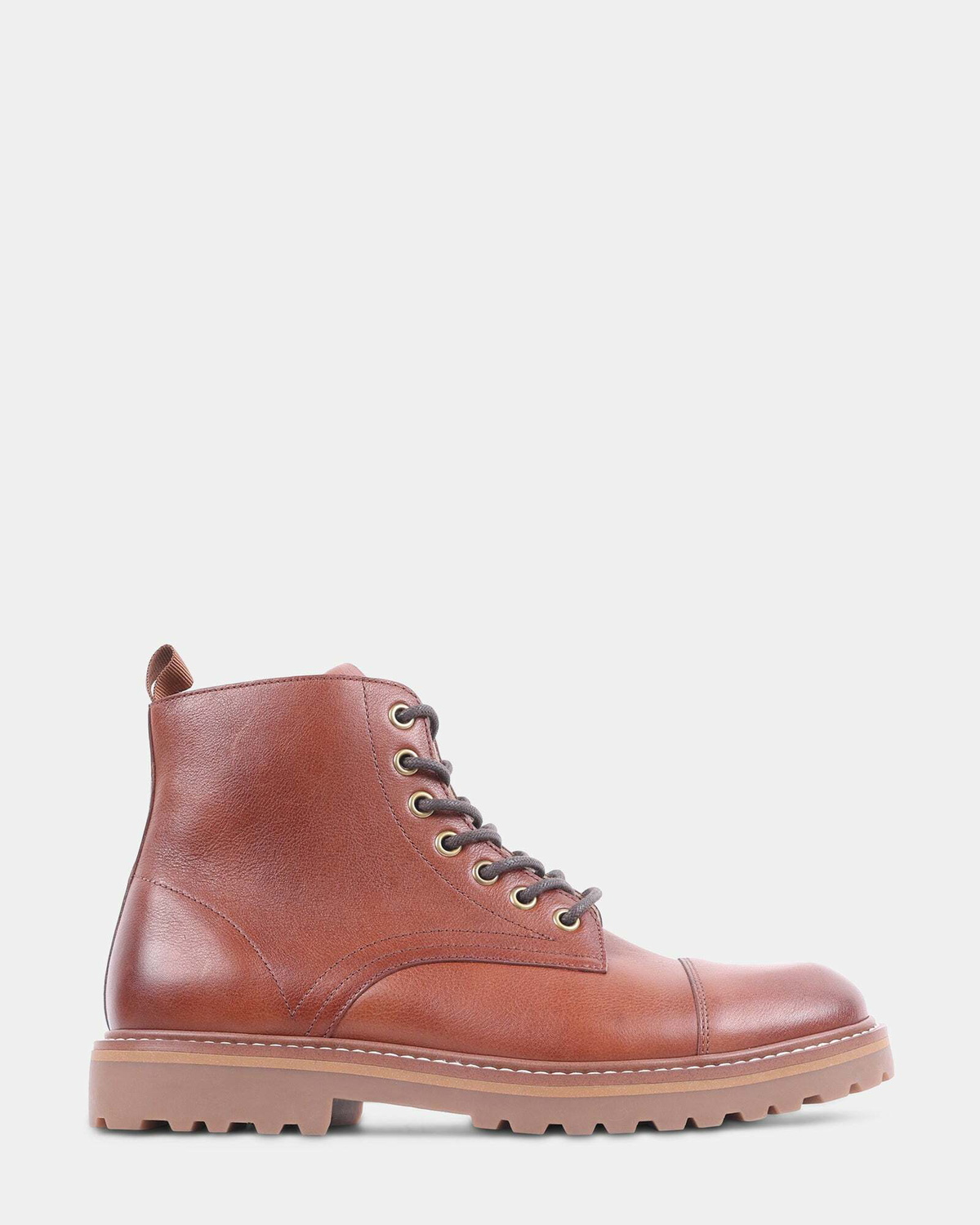 Steve Madden Uggo Boots in Cognac