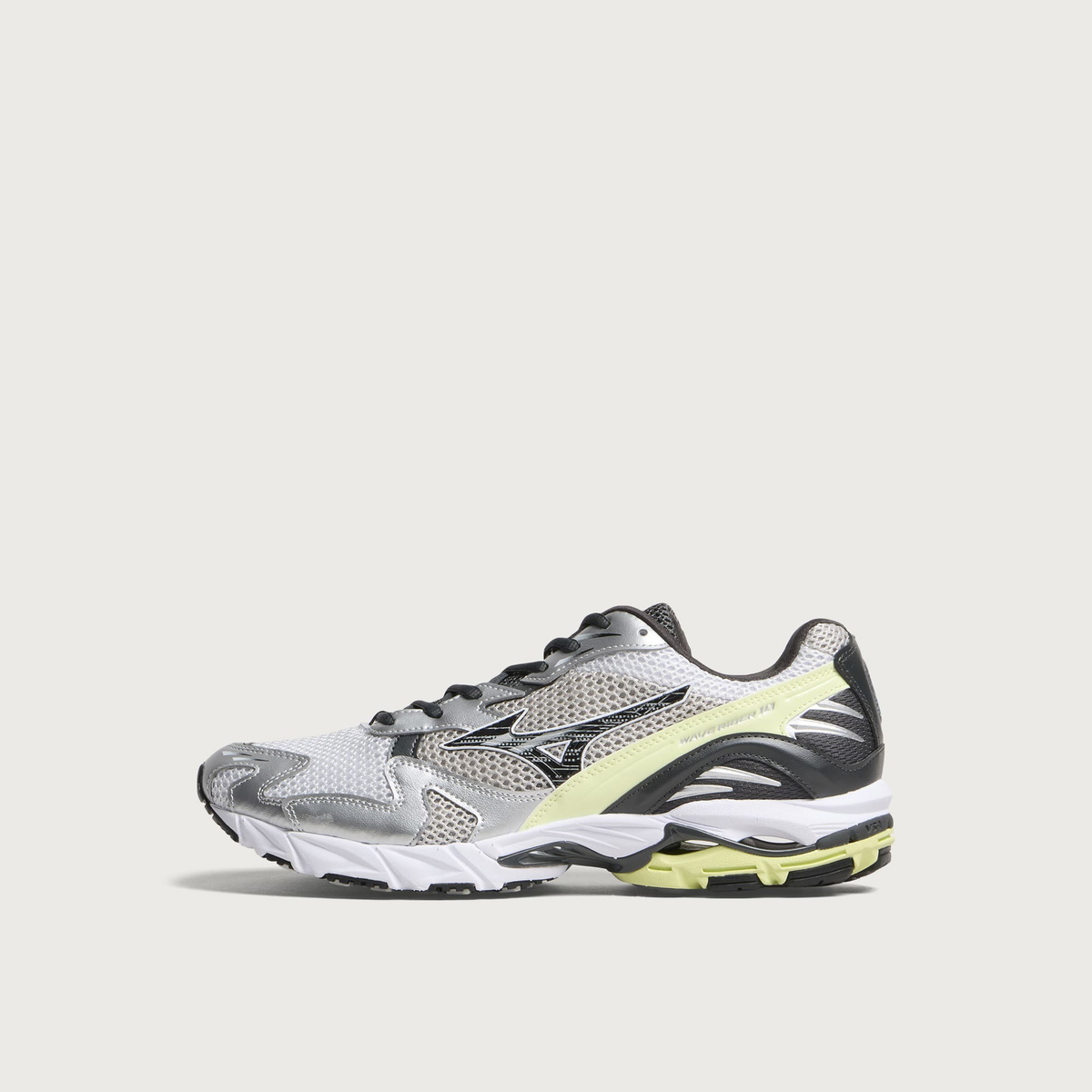 Mizuno Wave Rider 10 Sneaker in Cloudscape/Black Sand/Grossular Green