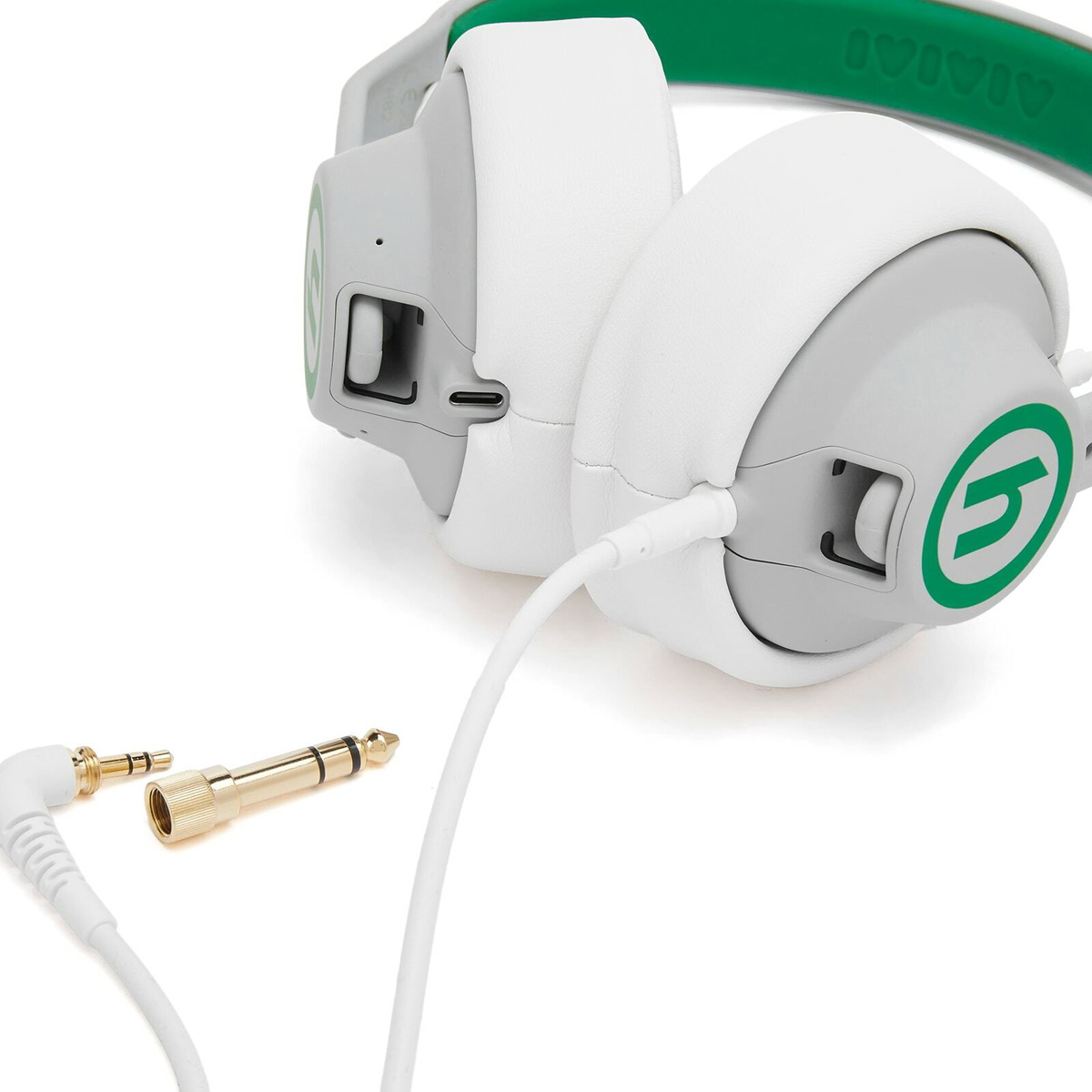 AIAIAI MA-2 Move Wireless Hidden Edition Headphones in Green 