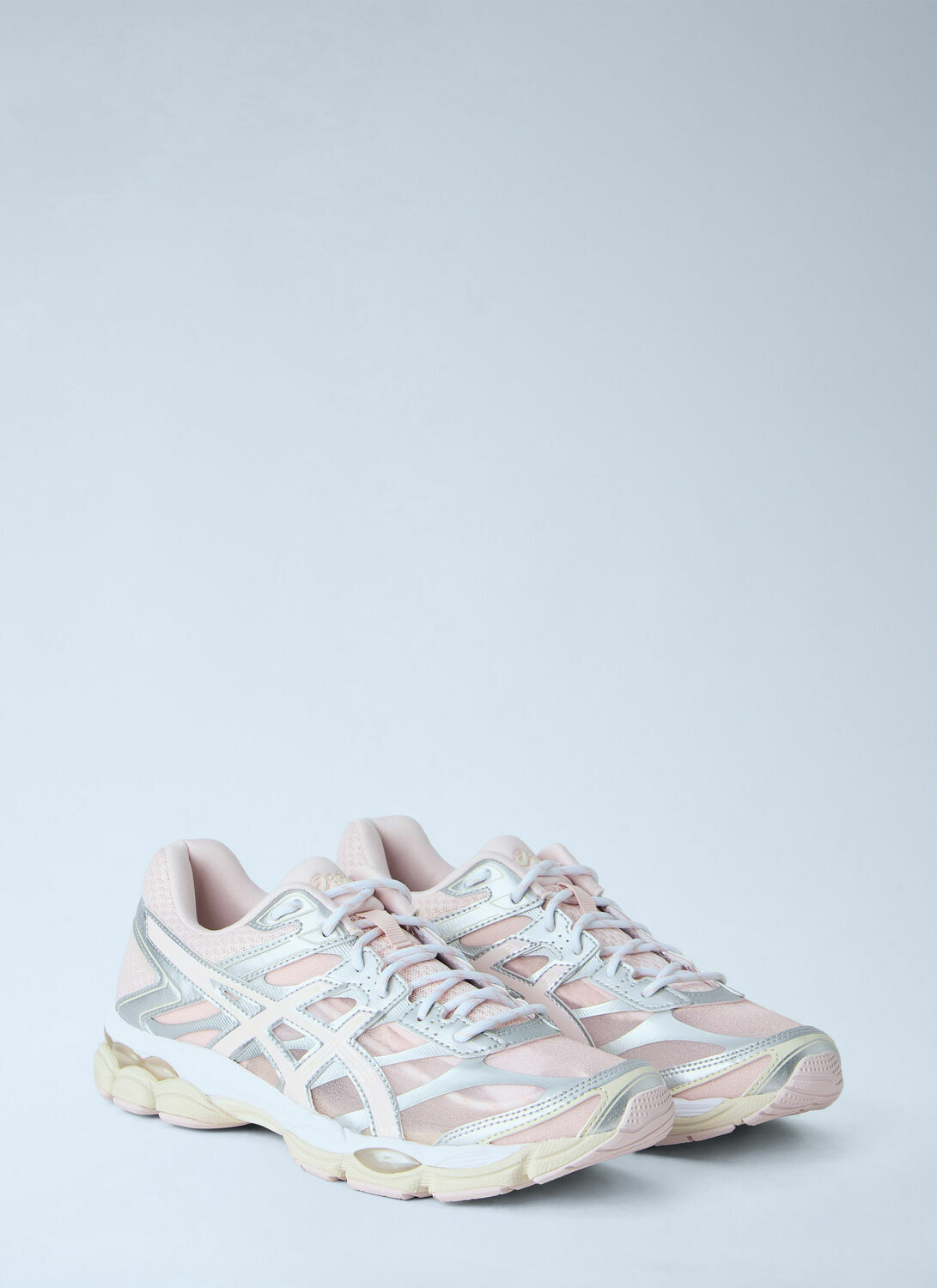 Asics Gel-Cumulus 16 Sneakers