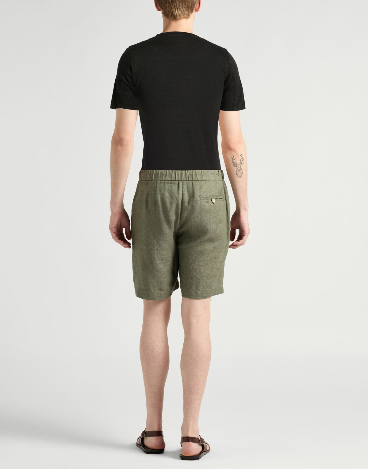 120% Lino Mens T-shirt in Black