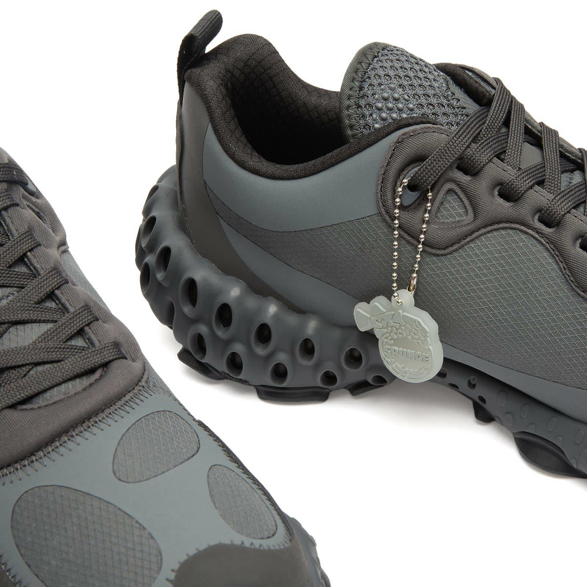 Spunge Osmosis Sneaker in Black/Grey/Black