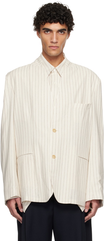 Photo: Hed Mayner Beige Linen Blazer
