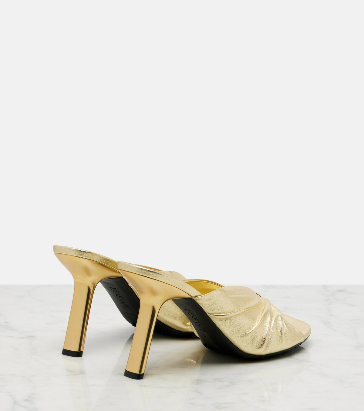Loewe Paula's Ibiza Pebble Soft leather mules