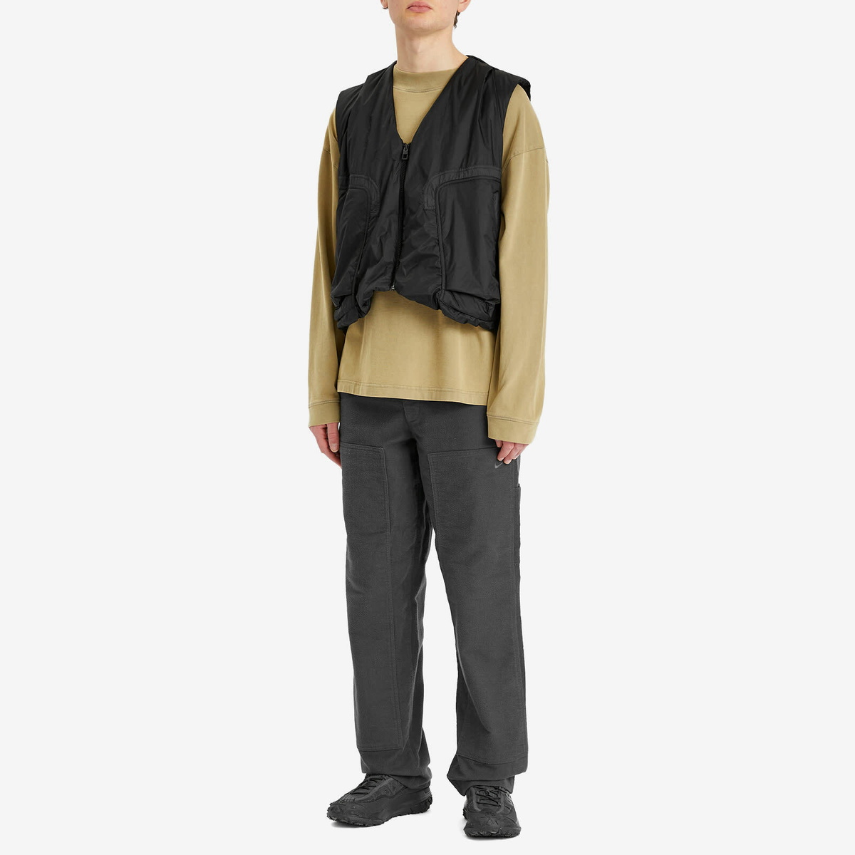 Nike Woven Vest in Black