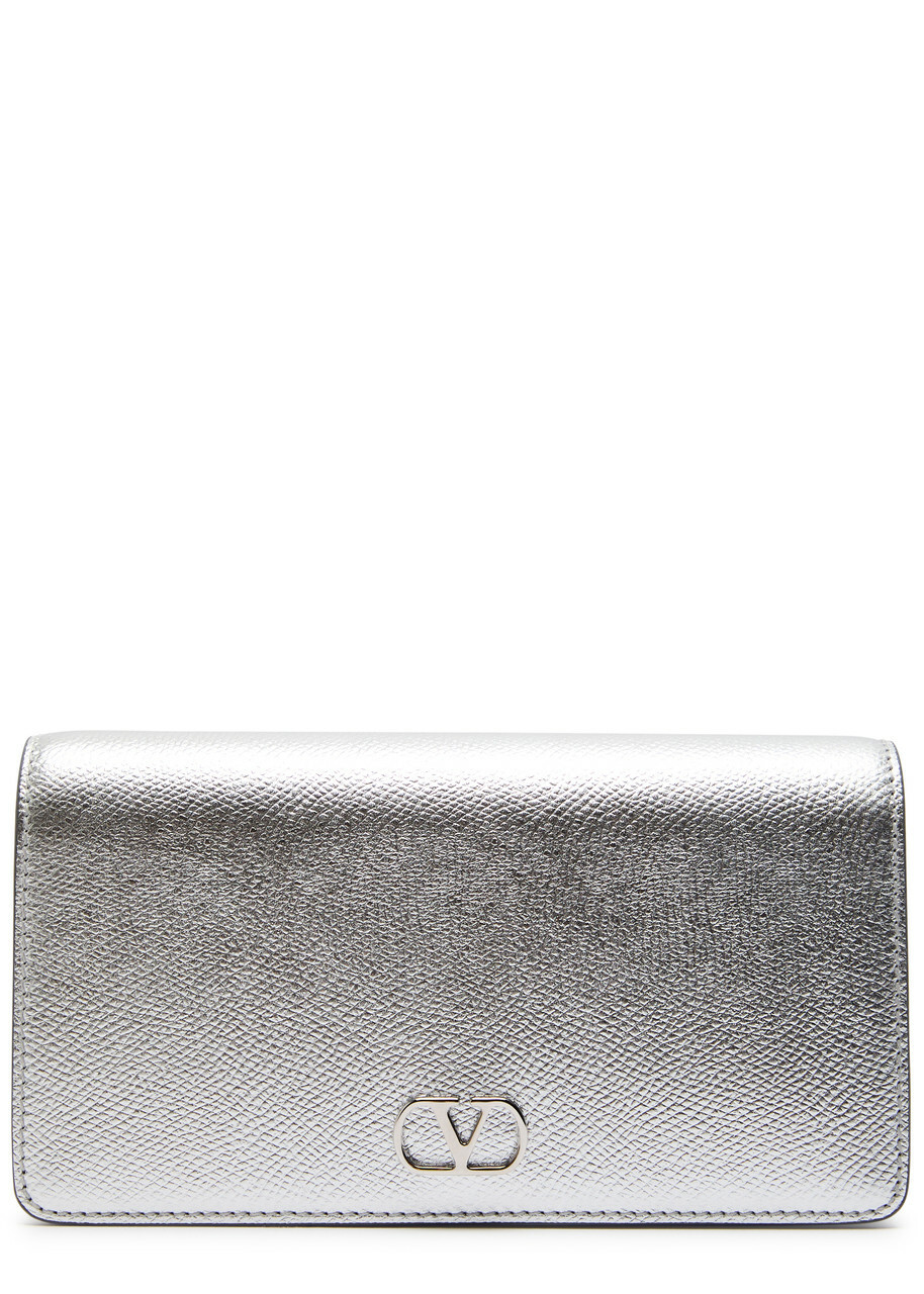 Valentino Garavani Vlogo Metallic Grained Leather Shoulder bag - Silver - One Size