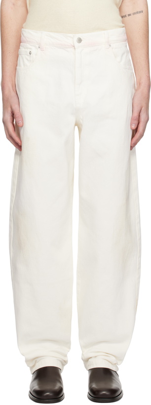 Photo: Gimaguas White Charlie Jeans